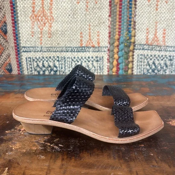 CYDWOQ Olive Grove Sandals. New with tags from Sundance. - Picture 4 of 7